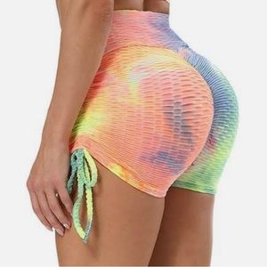 NWT TikTok honeycomb tie-dye shorts